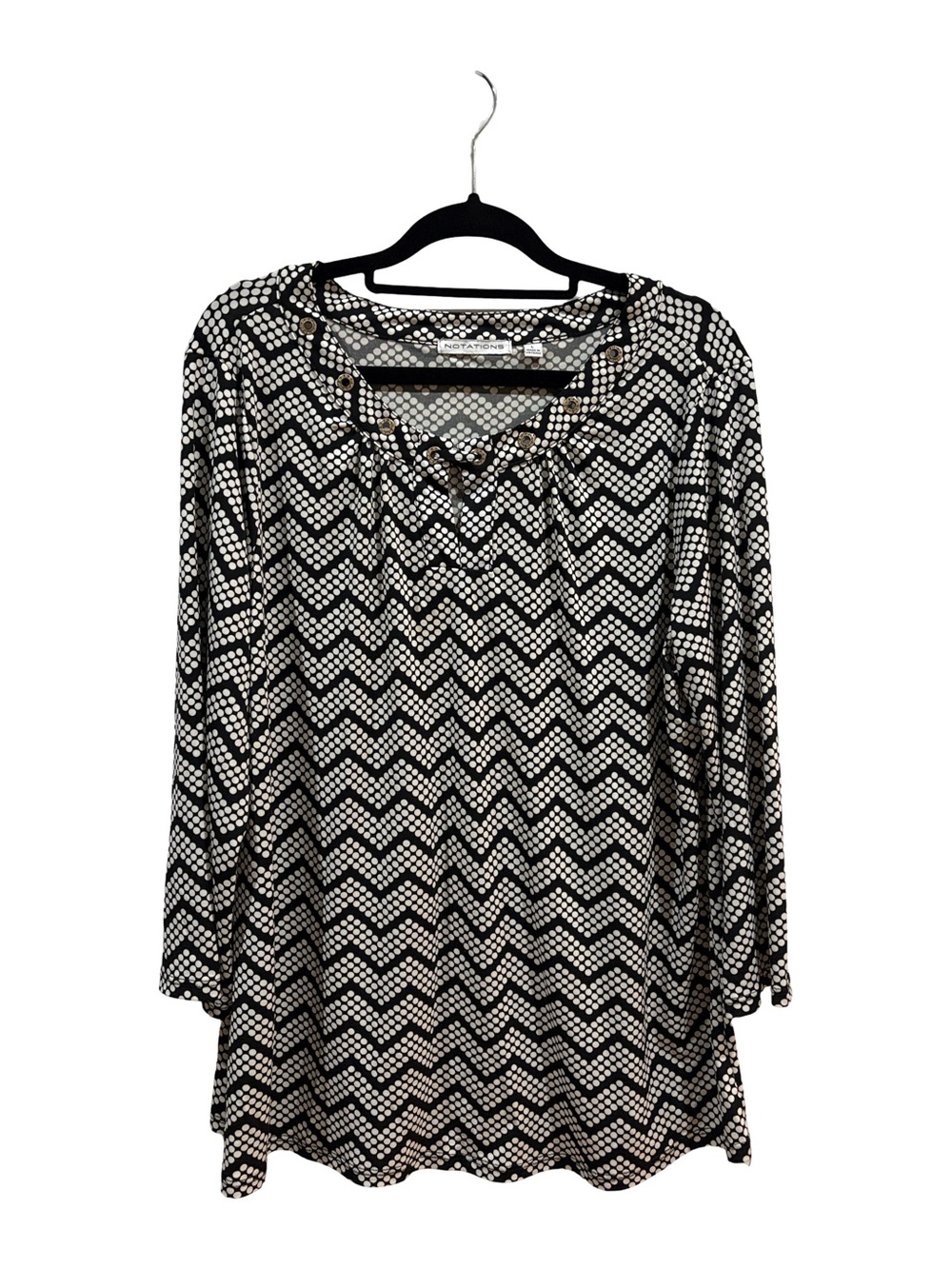 🏡 Notations Long Sleeve Scoop Neck Blouse - Black & White - Size L